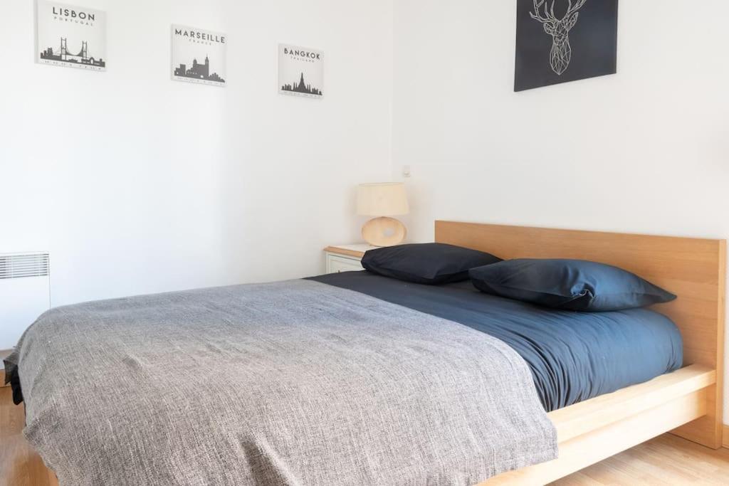 Les Paves De Prague - Appartement Pour 4 A 10 Minutes De Disneyland Paris Montévrain Esterno foto